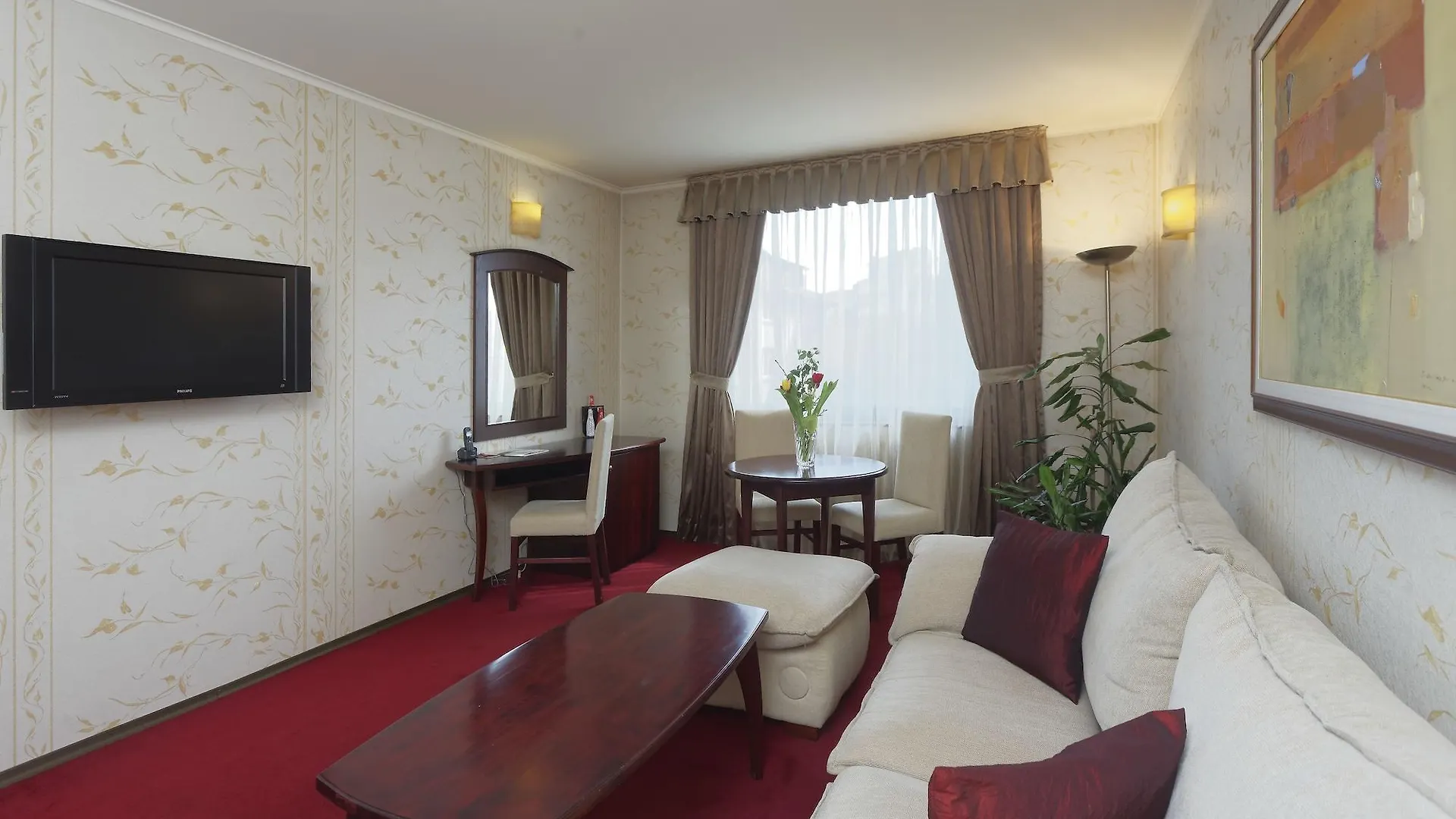 Capitol Hotel Varna 4*,  Bulgaria